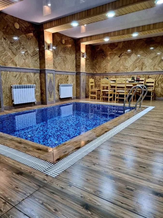 Rubin Hotel Goris Exteriér fotografie